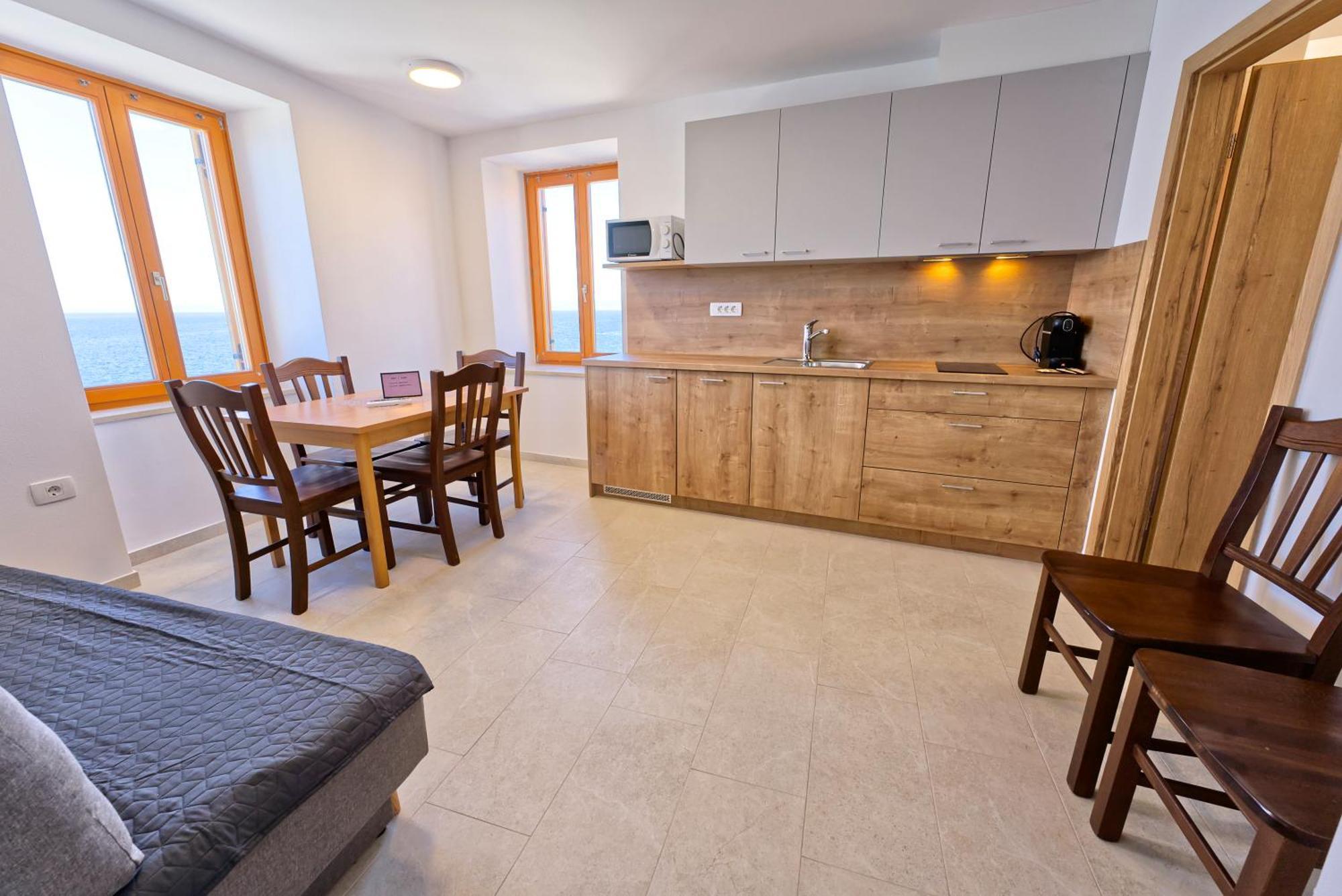 Apartments Punta Piran Eksteriør bilde